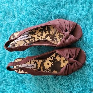 American Eagle Chocolate Brown Wedge Heels Lightly Worn Cute Classy Comfortable